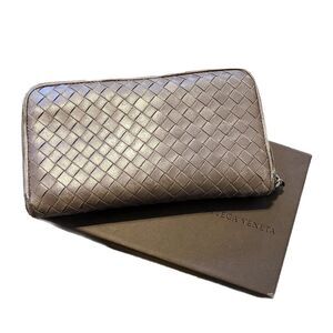 Bottega Veneta - Steel Grey Leather Intrecciato Weave Zippy Long Wallet w/ Box